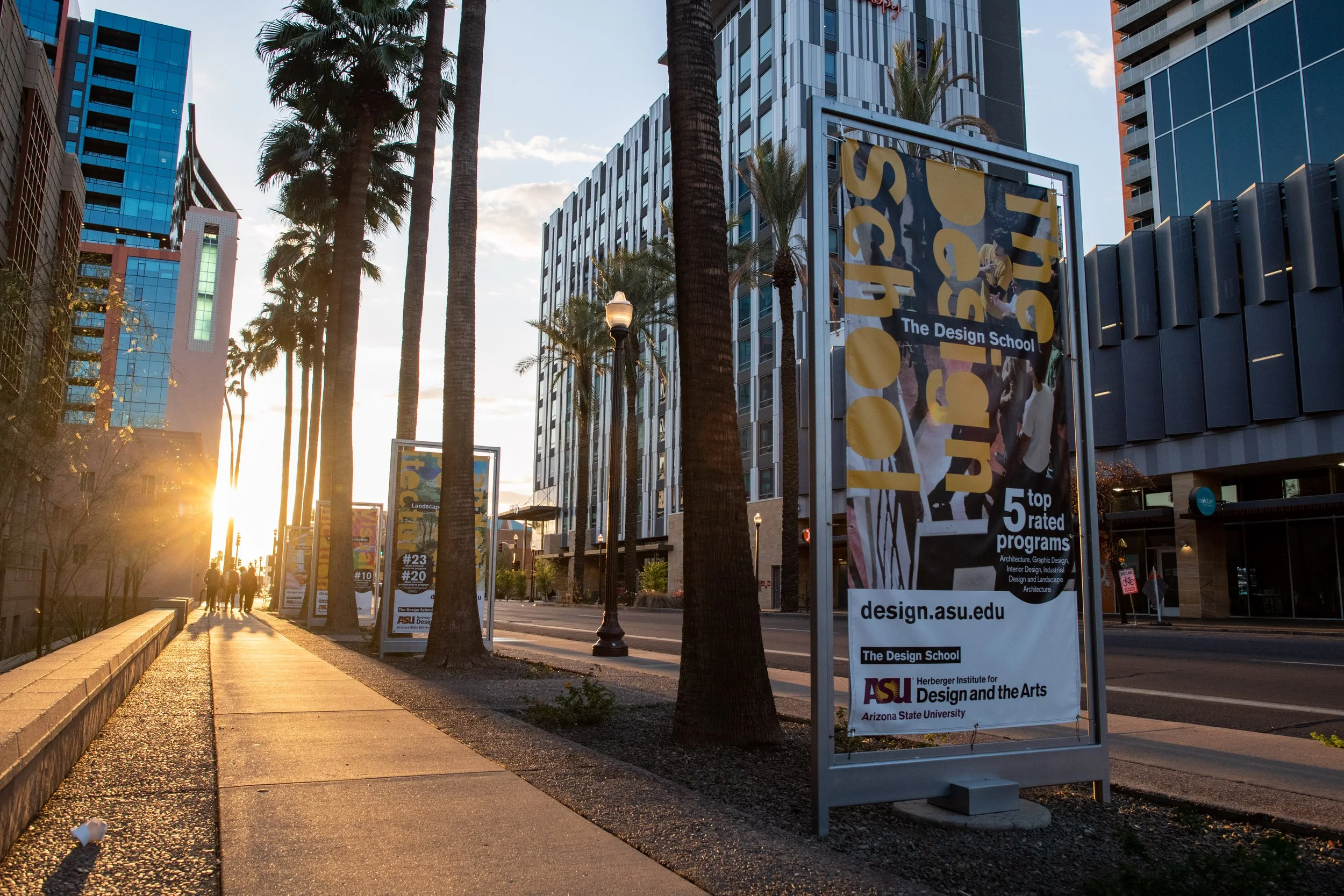 DesignSchoolSign_009.jpg