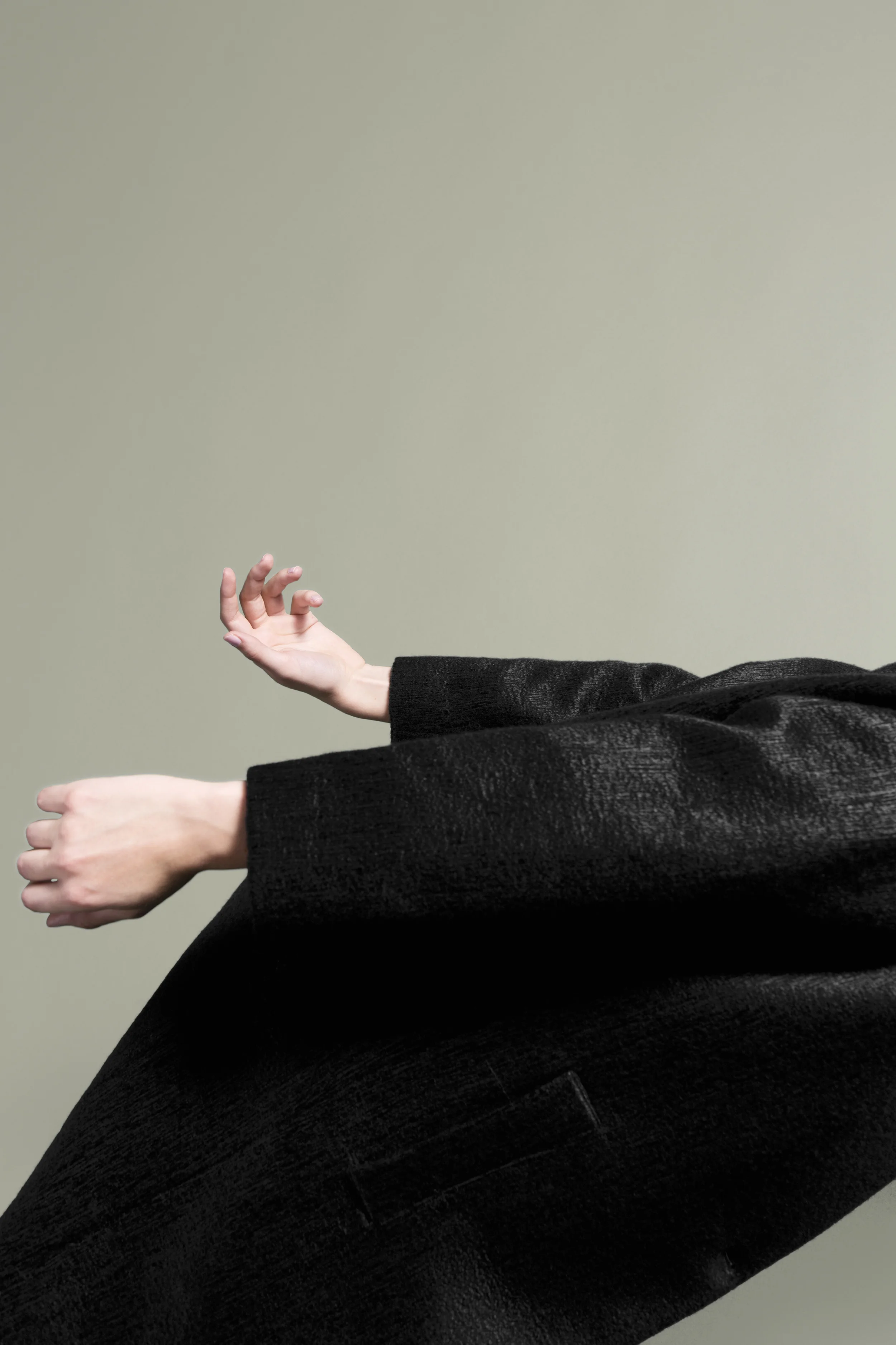 467idun_AW15_gold.jpg