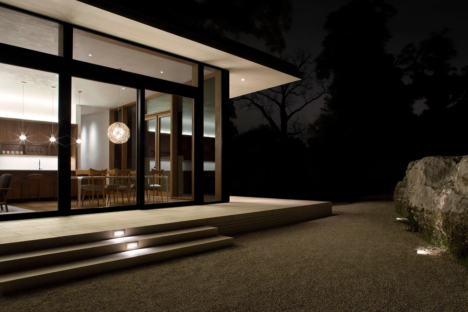 LAKE AUSTIN HOUSE