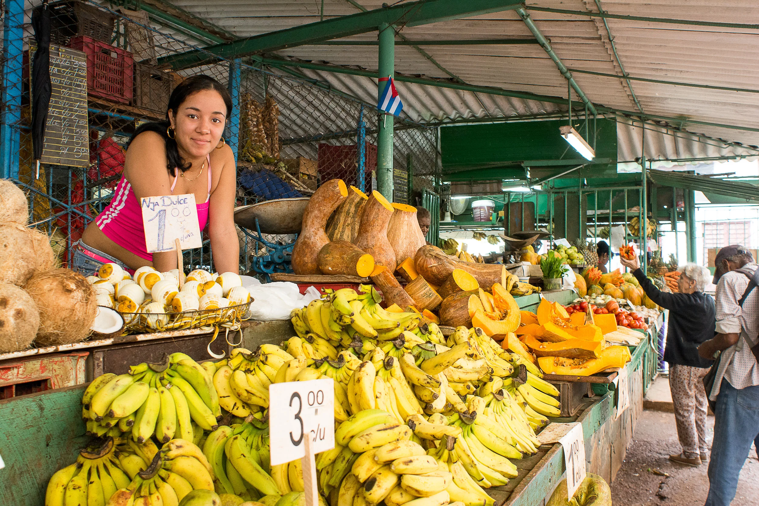 Cuba Mixbook Project-44.jpg