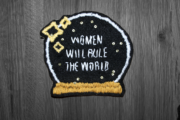 crystal ball patch.png