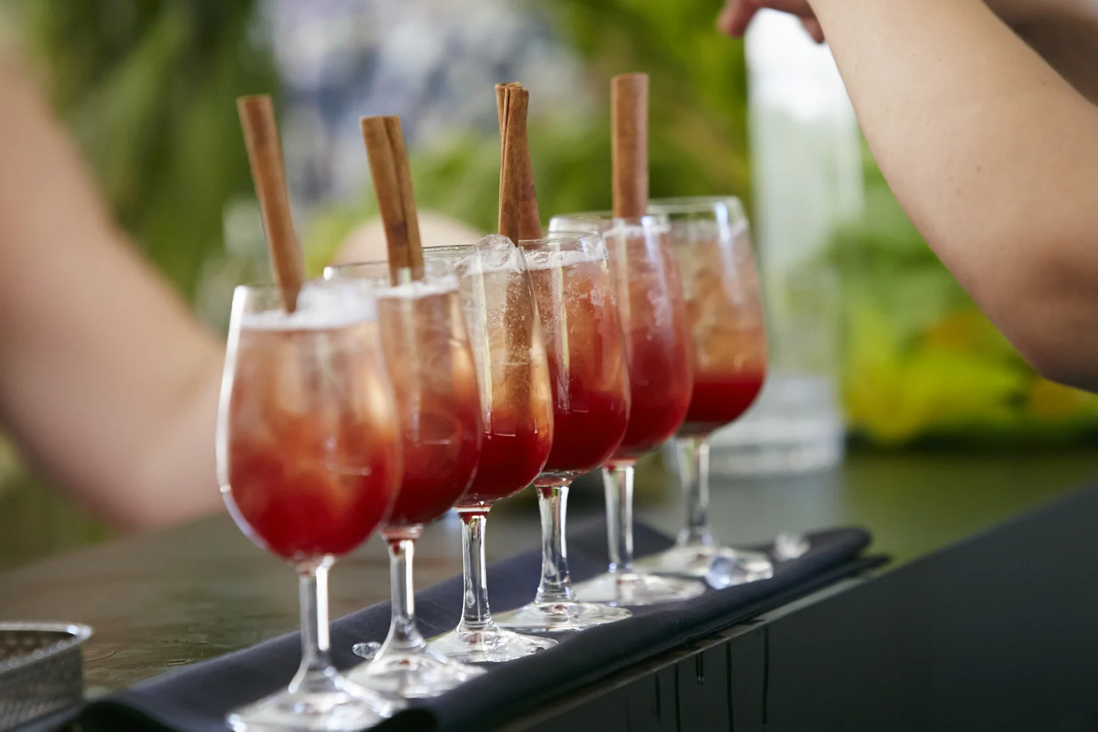 1-Hybrid Hippocras at BC (Before Cocktails) 4 - Photo © Diageo Reserve WORLD CLASS™.jpg