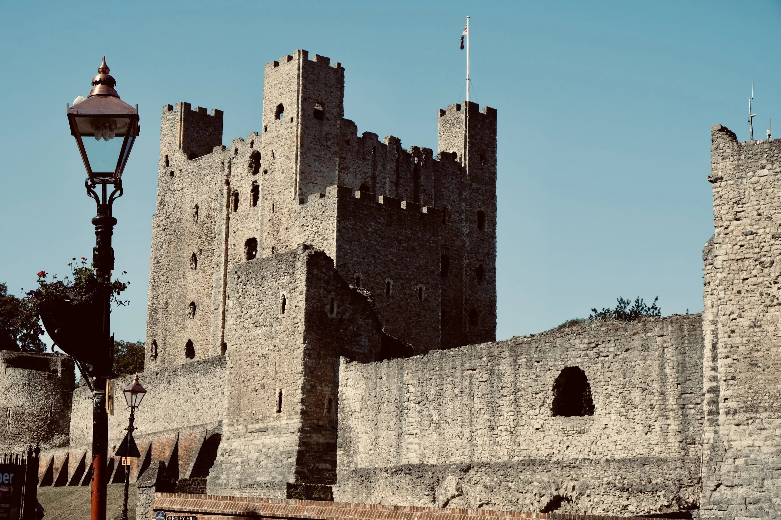 Rochester Castle - AVM DSCF1297.jpg