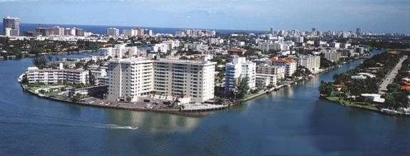 Island Point Condominium