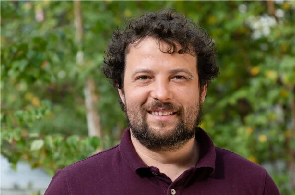 Oded Mayseless, oded.mayseless@unibas.ch