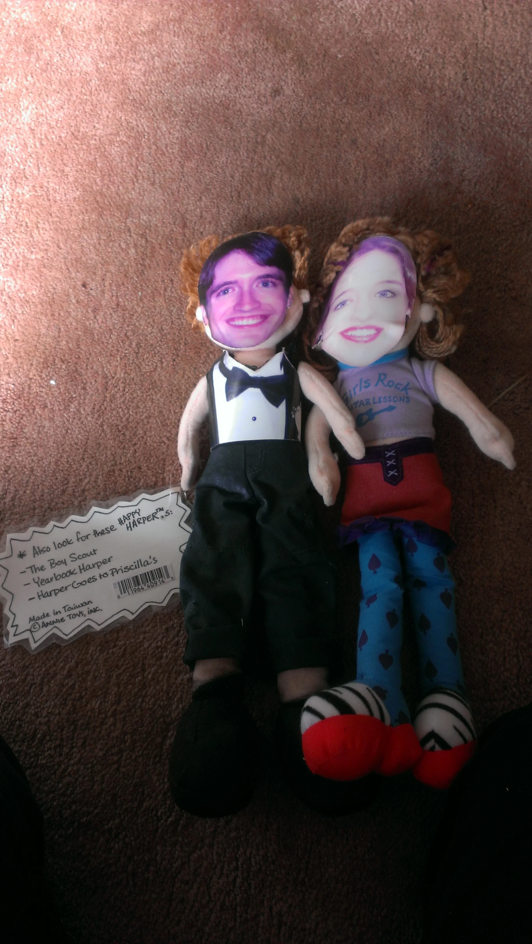anniemade // Make dolls of yourself to give as gifts at going-away parties