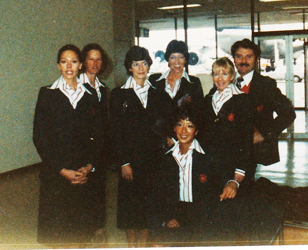  Vancouver Base, 1979.&nbsp;L to R: Joyce Ernyes, Leslie Nelson, Denise Neiderer, Viviane Lacoste, Rita Plawski, Louise Chong (kneeling), Alain Klein (in charge). 