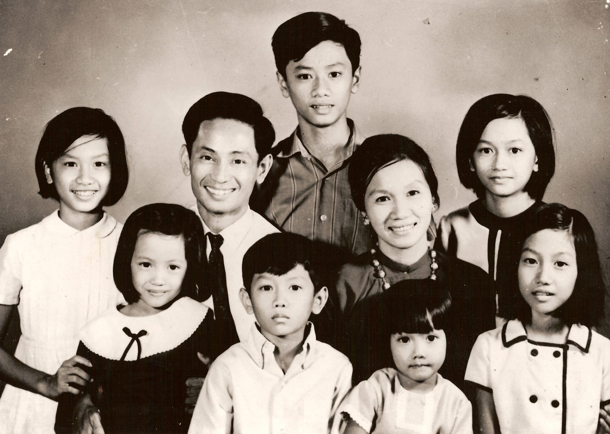  From left to right: Vi Nguyen, Tu&nbsp;(sister), Bong&nbsp;(father), Thiep Nguyen (brother), Khiem&nbsp;(brother), Lan&nbsp;(mother), Tram&nbsp;(sister), Van&nbsp;(sister), Thi (sister). 