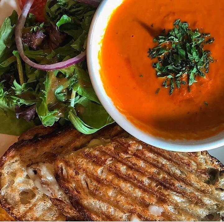 For when your lunch break just can't wait. S.S.S. -Swiss &amp; sharp provolone on grilled sourdough. Served with salad and cup of crab bisque.⁠
⁠
#phillylunch #lunchbreak #eeeeeats #phillyeats #phillyfood