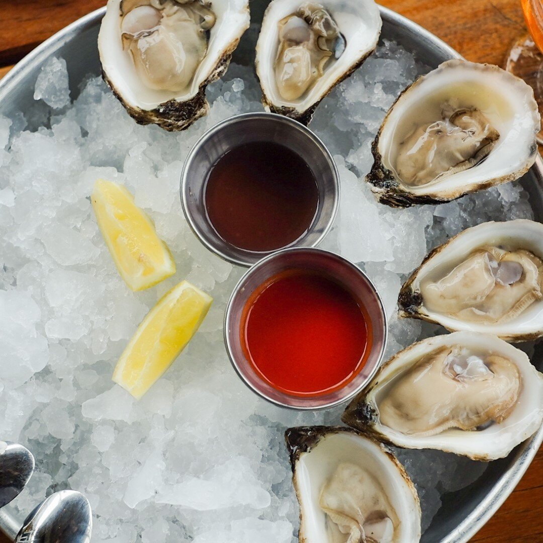 Dollar oysters? Get the shuck out! Cap off your week with happy hour buck-a-shucks and drinks on the patio!⁠
⁠
#buckashuck #oysters #happyhour #oysterlove #eatlocal #freshseafood