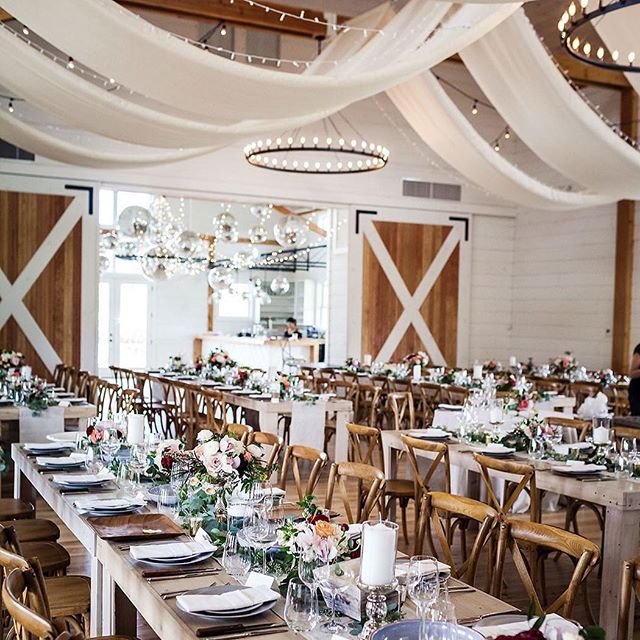 Elegant styling for this Stowe Wedding. Image @jagstudios_photography