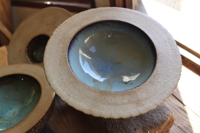 textured double-walled bowls