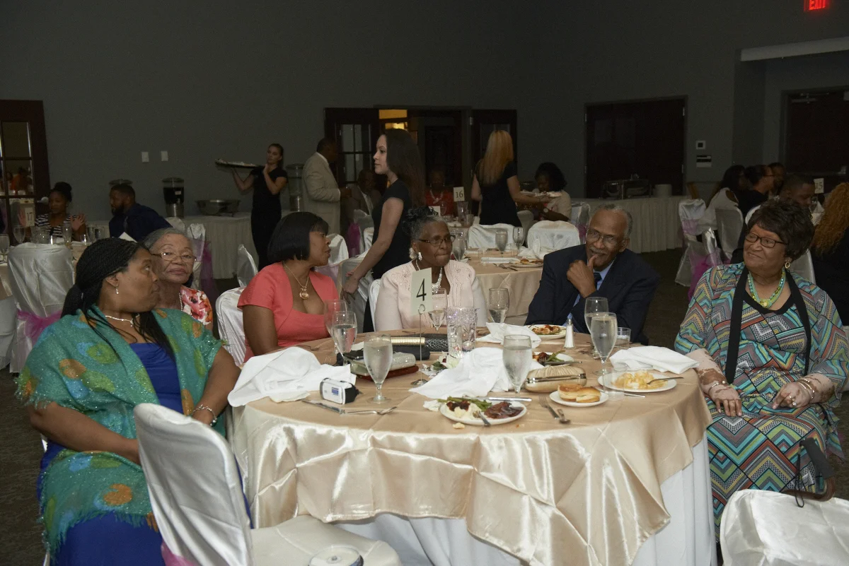 2015_8_8_NICK_&_PATTY_WEDDING_IMG0648.jpg