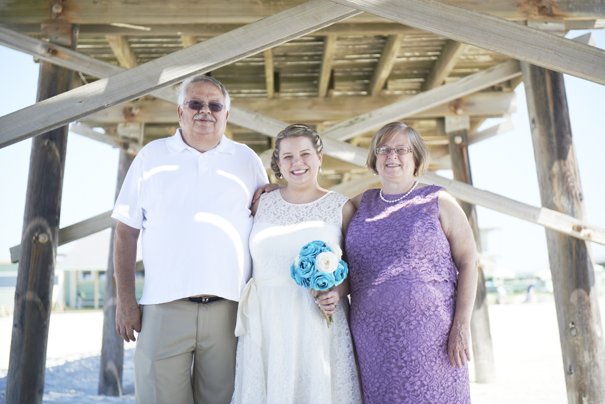 2015_8_8_TRAVIS_&_JULIE_WEDDING_IMG0947.jpg