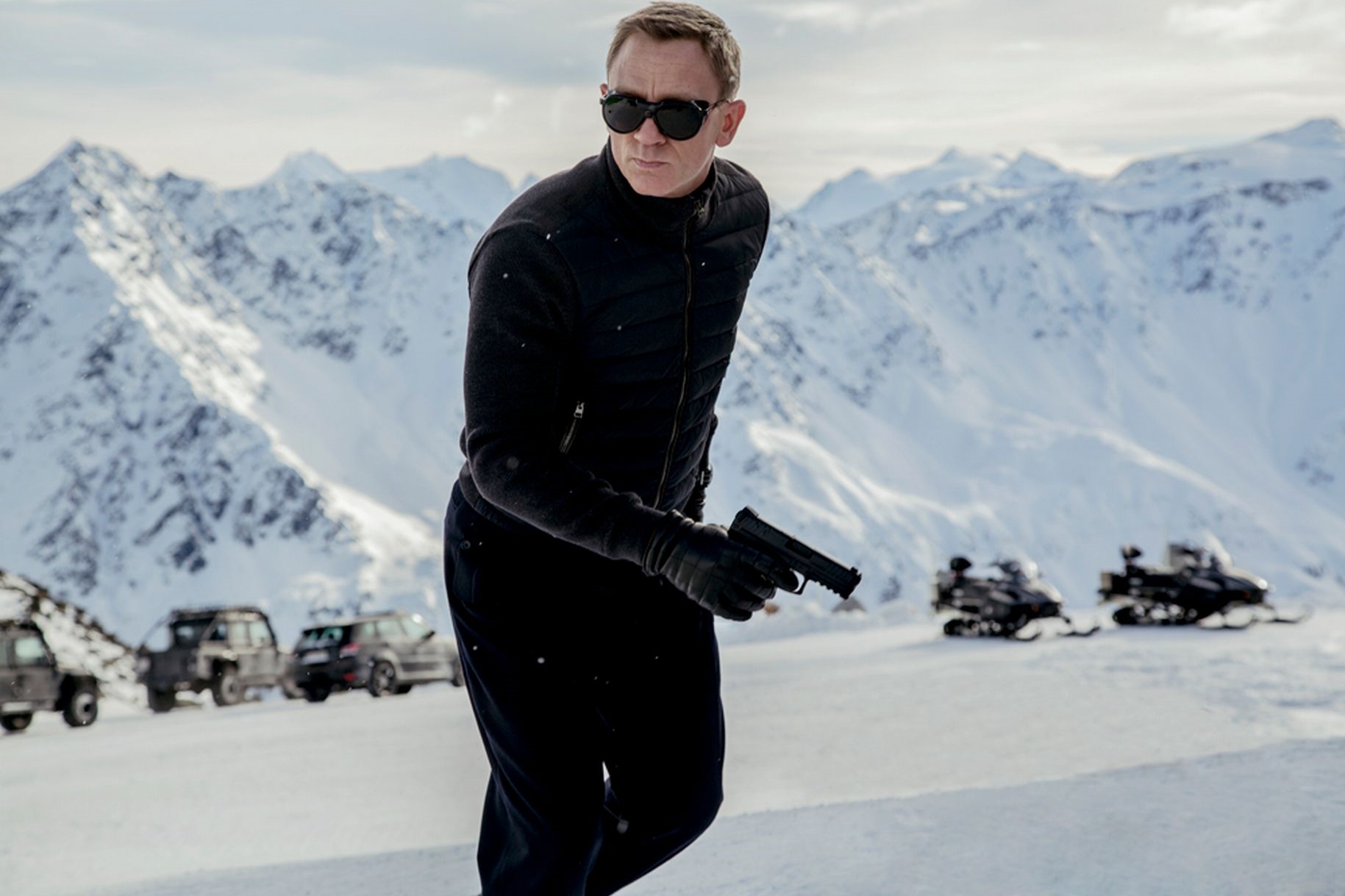 SPECTRE (12A)