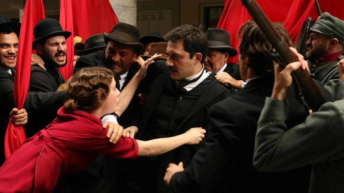 Vincere (2009)