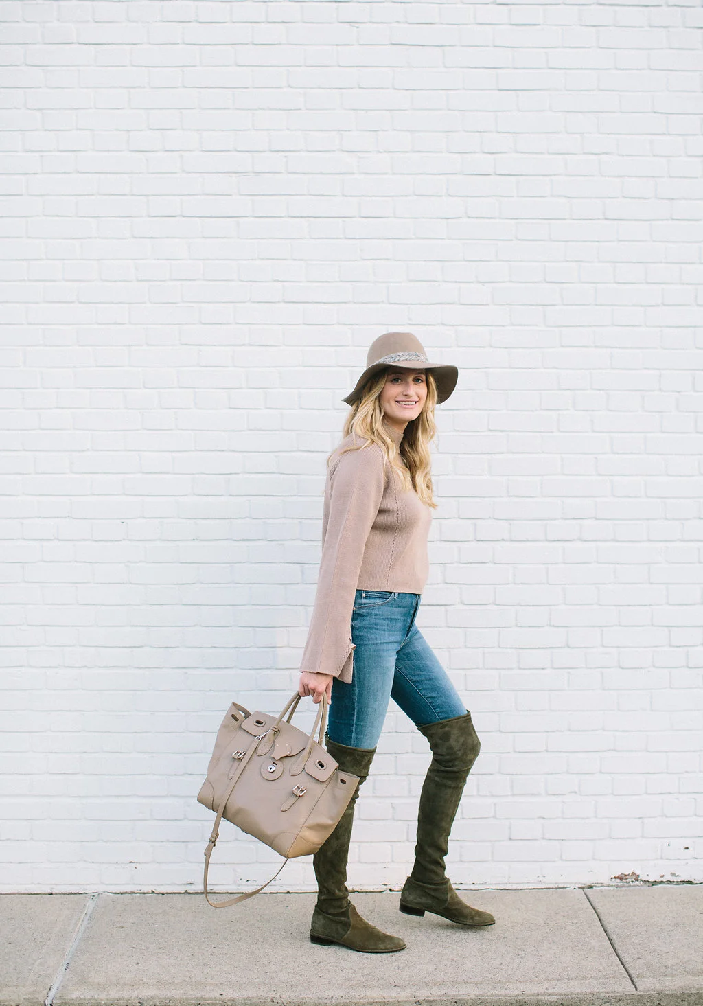 TheGirlGuide-LindsayMaddenPhotography-15.jpg