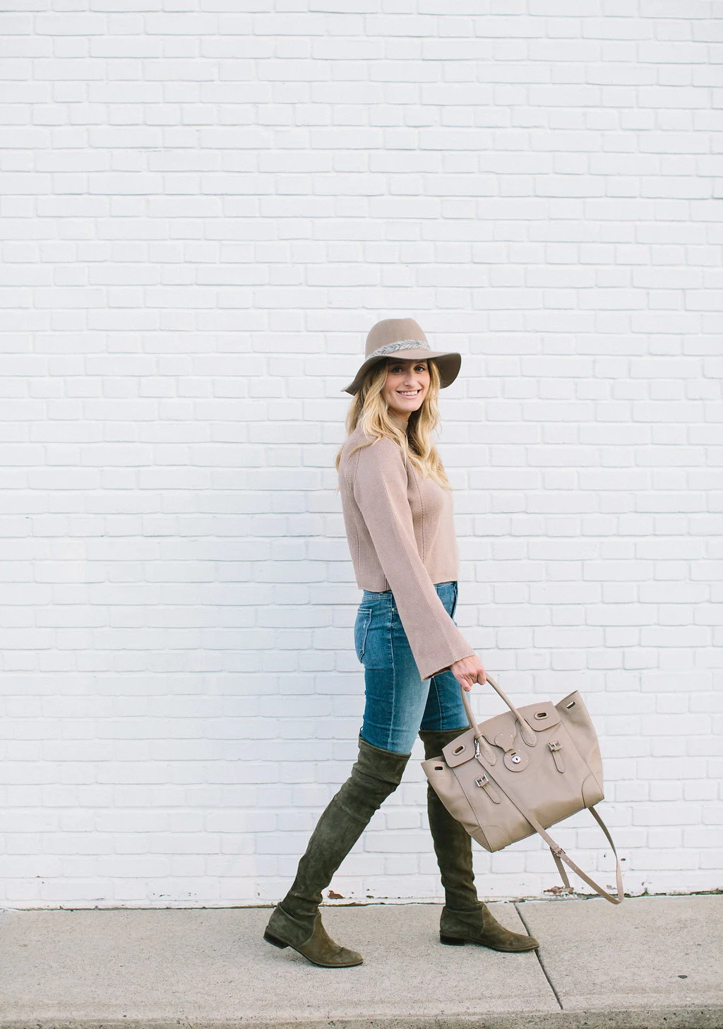 TheGirlGuide-LindsayMaddenPhotography-16.jpg