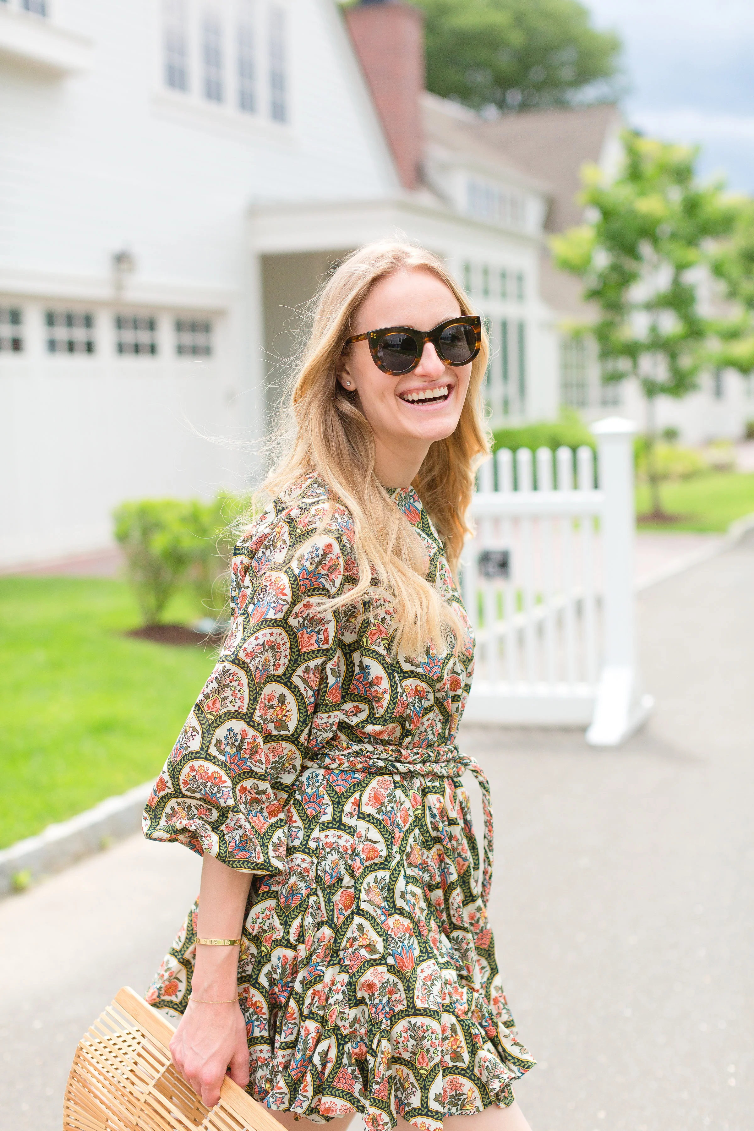 THEGIRLGUIDE-STEPHANIETROTTA.jpg