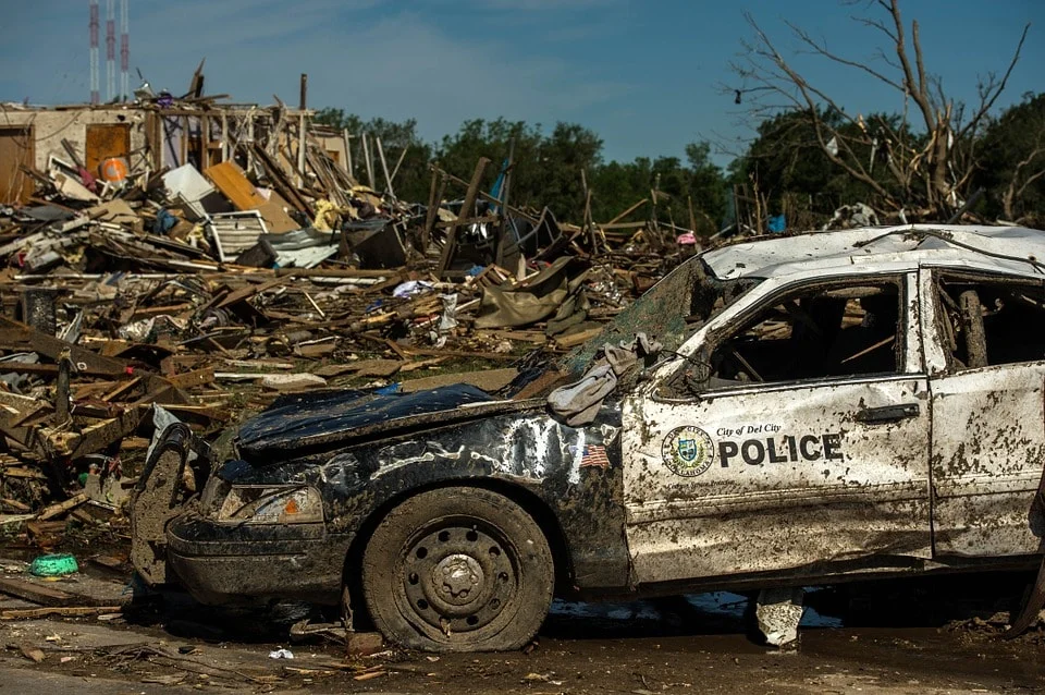 tornado-damage-115801_960_720-min.jpg
