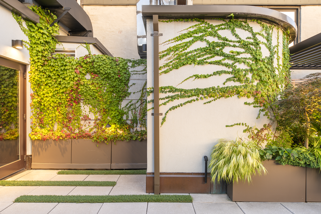Chelsea Residential Penthouse Garden — Evan C. Lai Landscape Design, Inc.