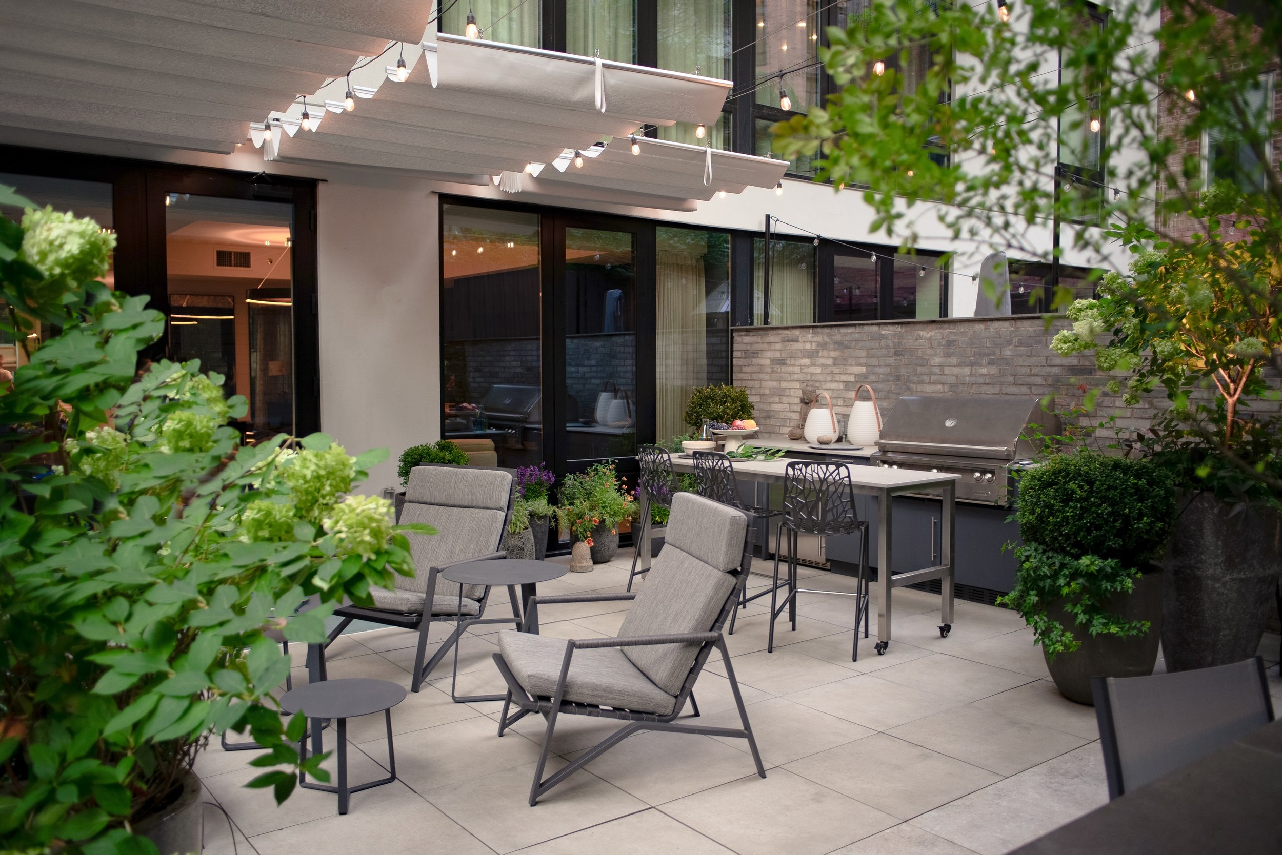 Chelsea Residential Backyard — Evan C. Lai Landscape Design, Inc.