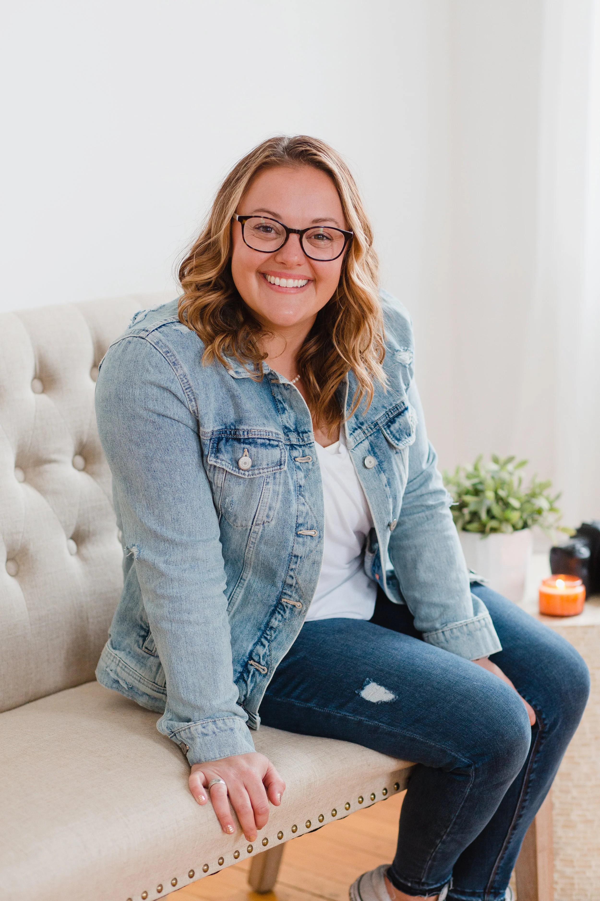 lgphotographylorigeneroseheadshot.jpg