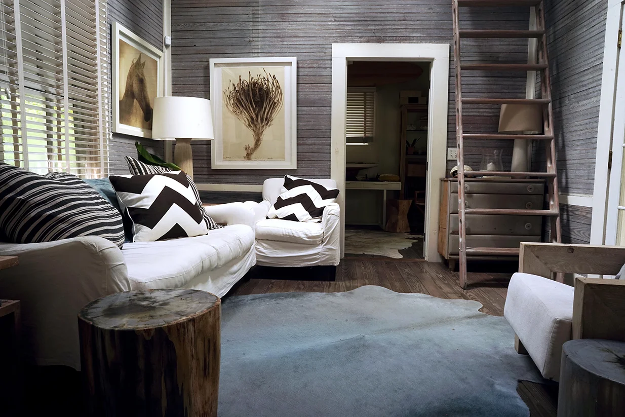 BellJenny_familyroom.jpg