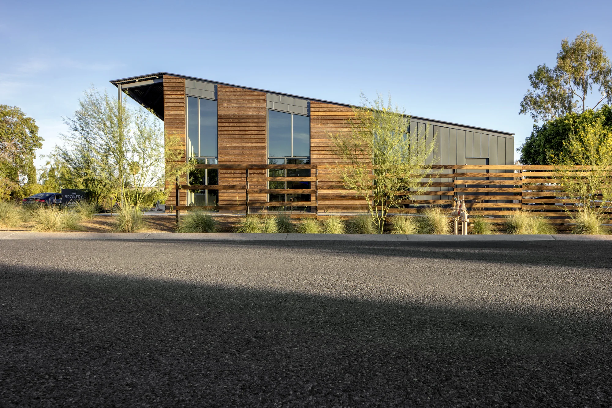 the-brokery-arcadia-biltmore-real-estate-arizona-commercial-construction-04.jpg