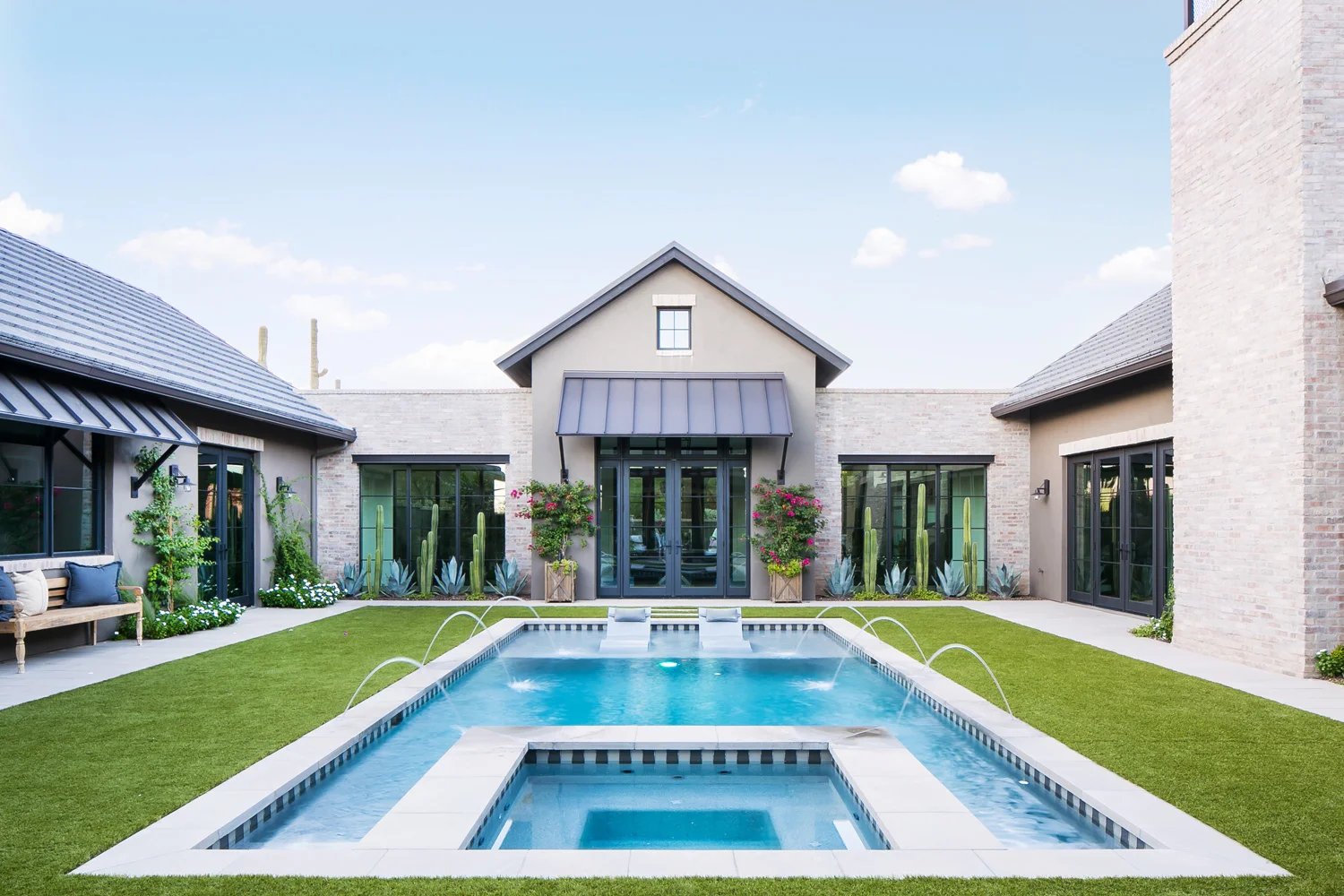 Pinnacle Peak Modern Ranch