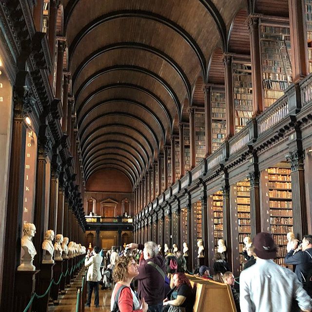 Trinity College the Long Hall. Amazing! Millions of very old books. Beautiful place. #ireland #trinitycollege #longhall #books #library