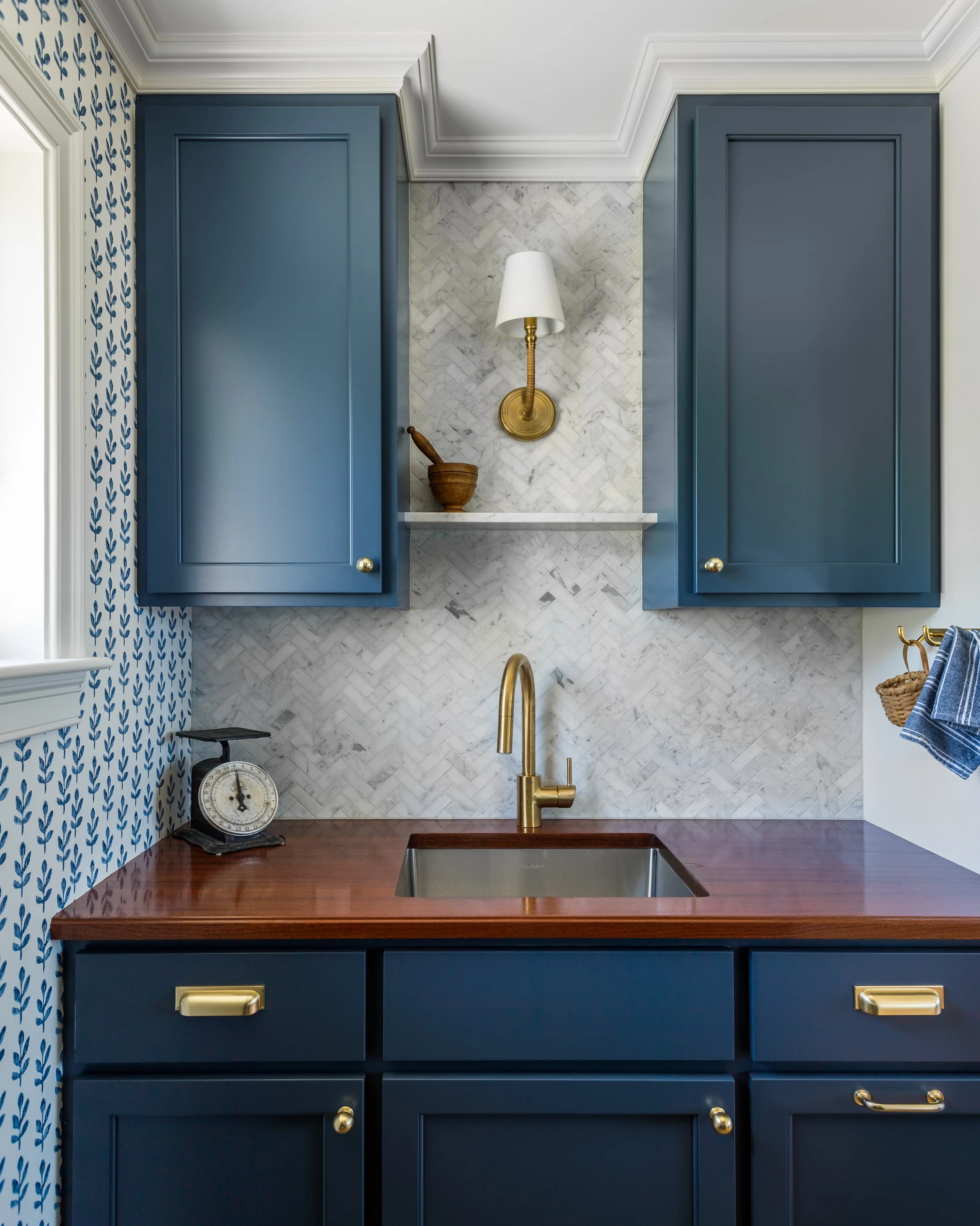 2024_Bruemmer_Orleans_20_IN_bar sink_Metropolitan.jpg