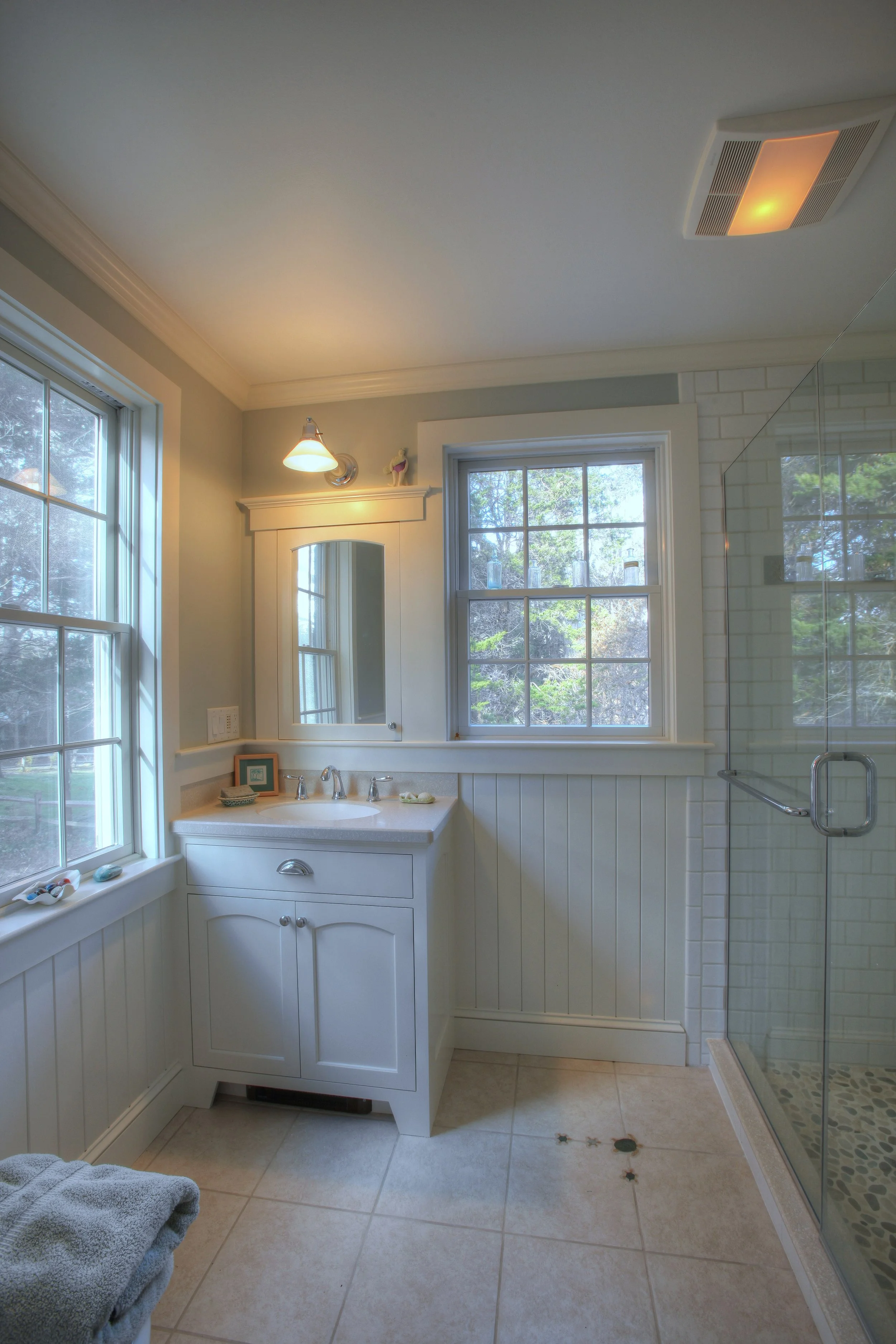2013_Zschock_Eastham_15_IN_bathroom_Sweeney.jpg