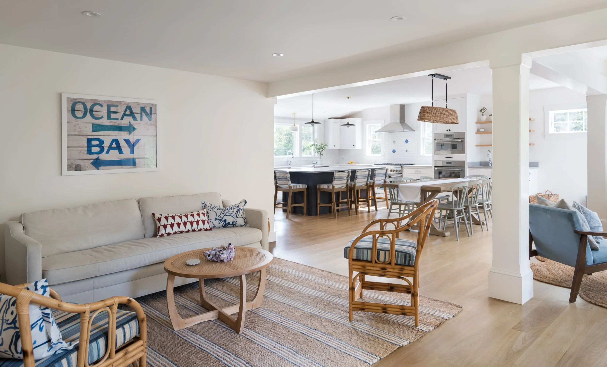 2024_Croke_Orleans_11_IN_living room_Metropolitan.jpg