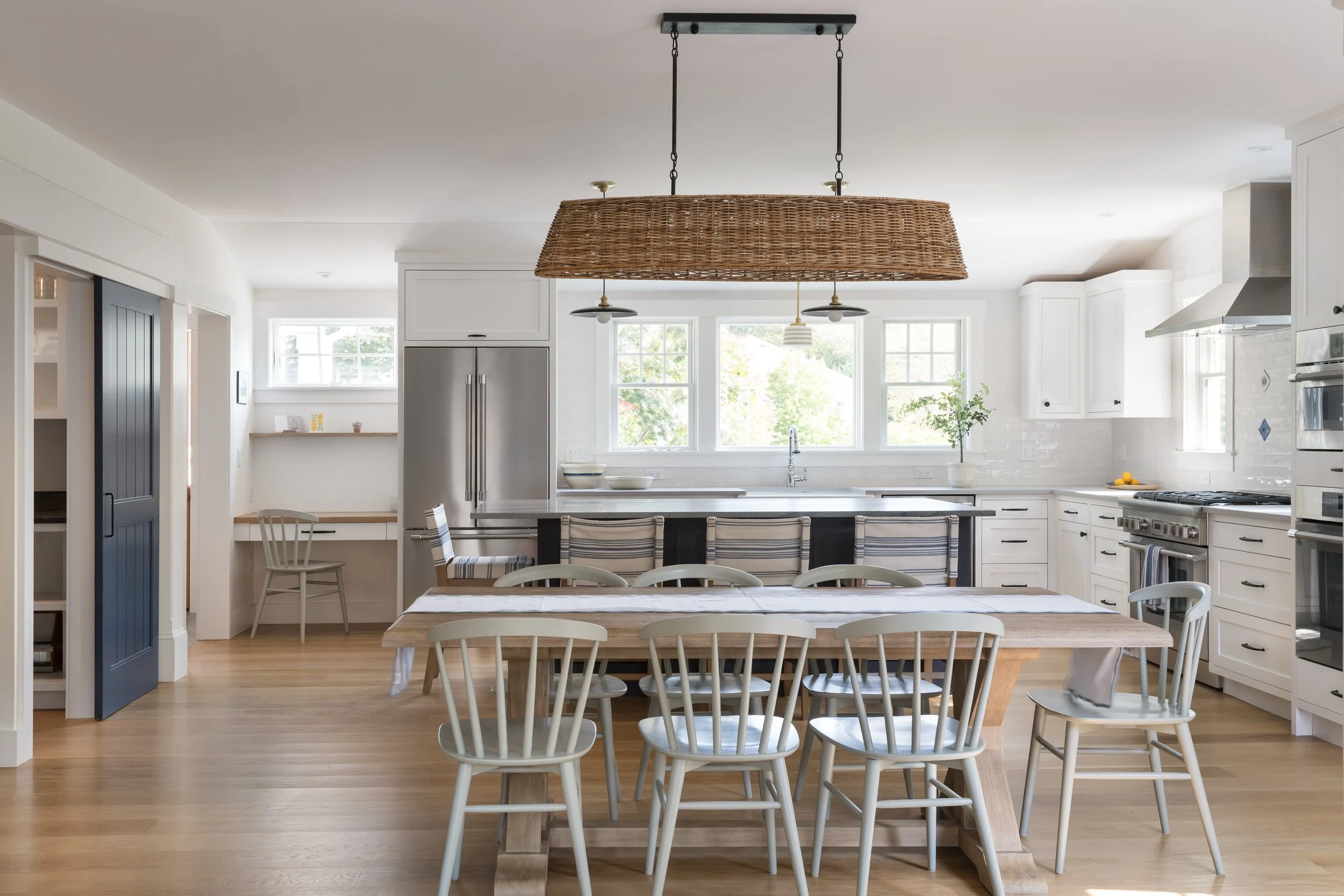 2024_Croke_Orleans_18_IN_kitchen_Metropolitan.jpg