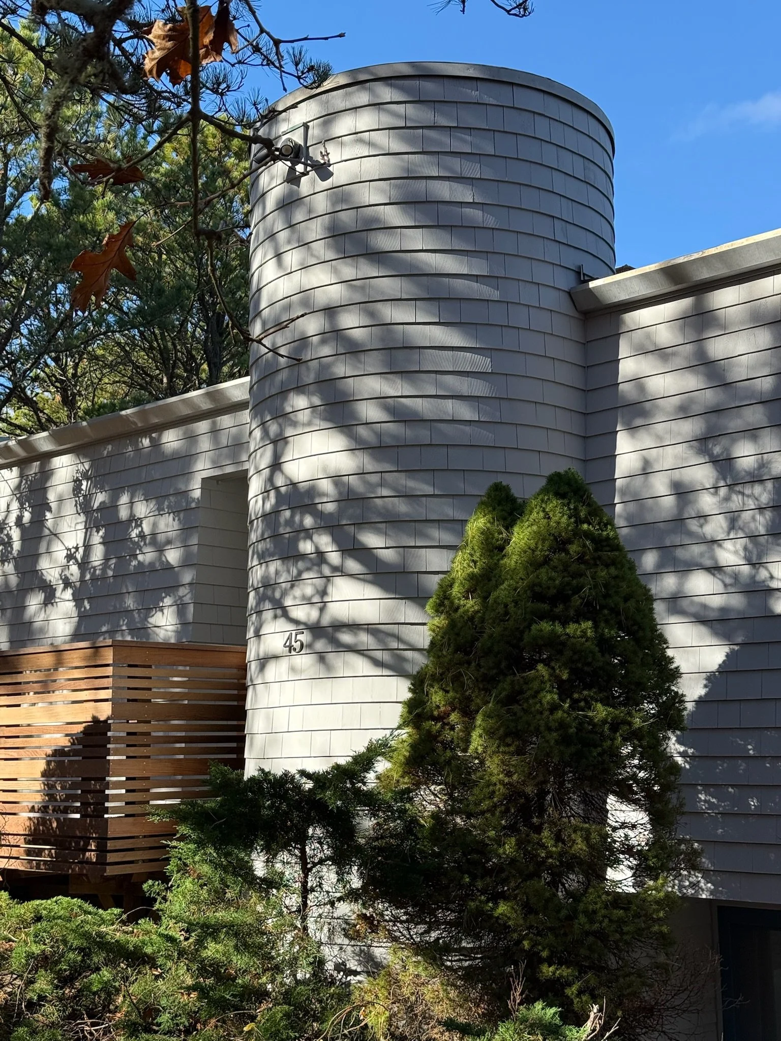 2025_Roland_Goldberg_Wellfleet_02_EX_front tower_Sweeney.JPG