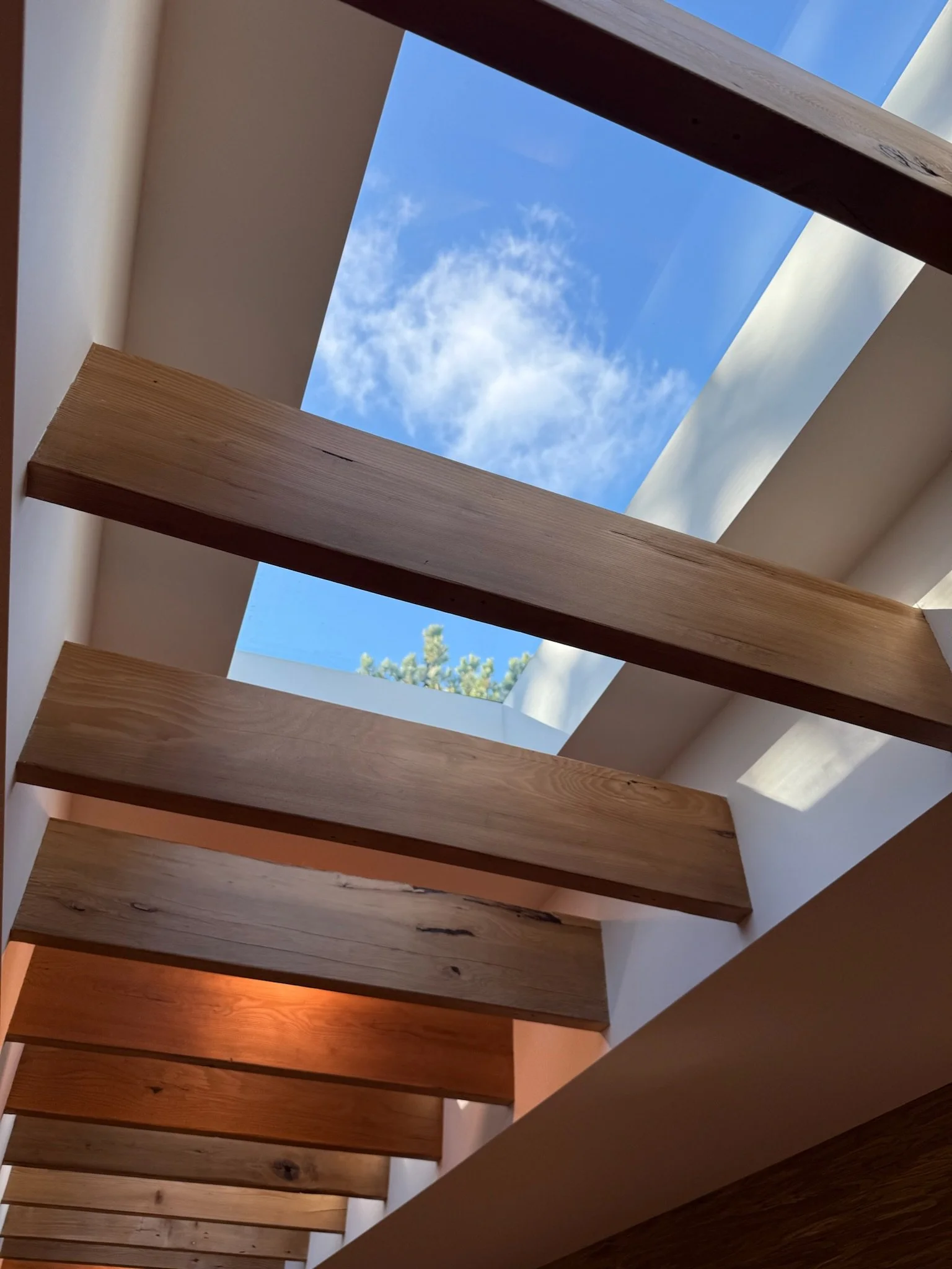 2025_Roland_Goldberg_Wellfleet_54_IN_skylight + beams_Sweeney.JPG