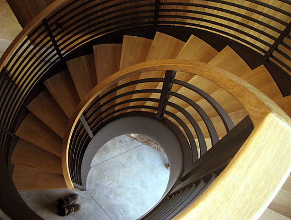 Wooden-and-metal-spiral-staircase.jpg