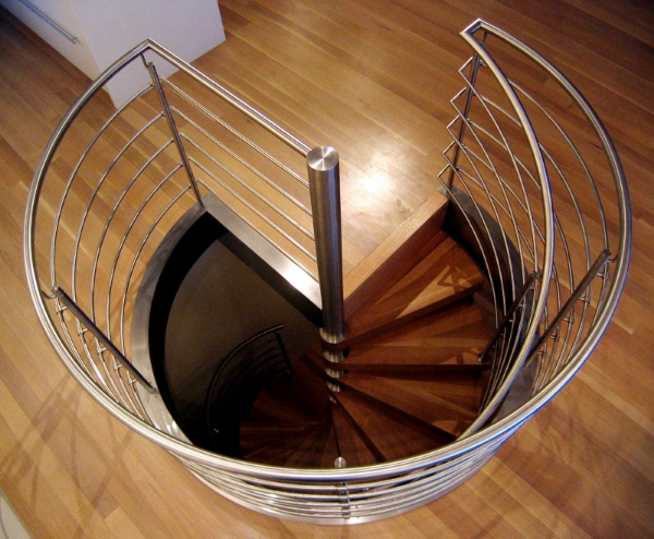 spiral-stair-001.jpg