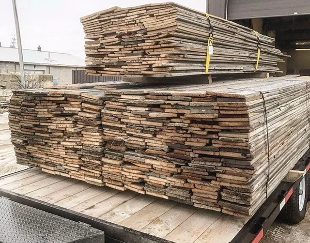 barnboard.jpg
