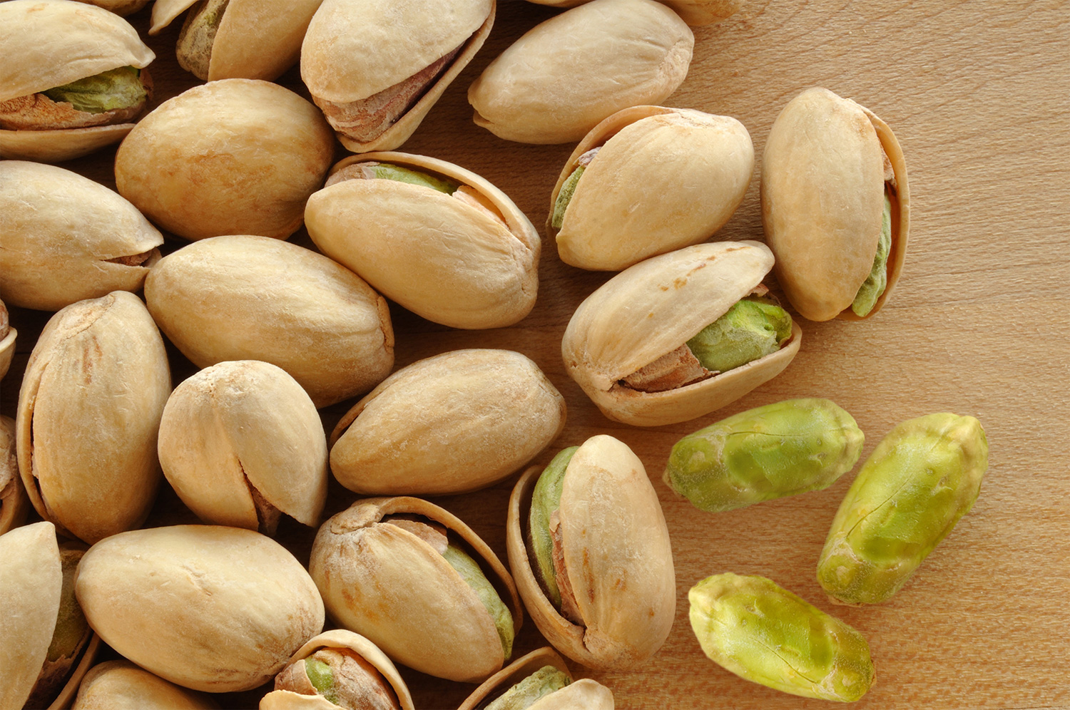 Summit_Premium_Nuts_Pistachios_Pile_large_web.jpg