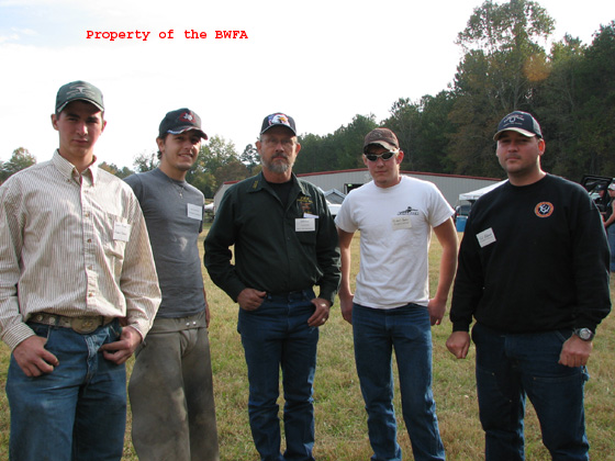 John Burt at center. Farrier Student Contest 2006