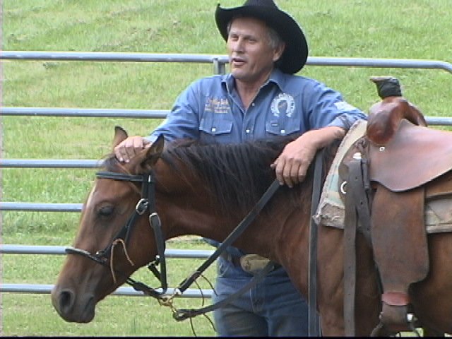 first day we met Rick Wheat in 2004, first colt training demonstrating his Noavel Headstall, after, We were convinced !!.jpg
