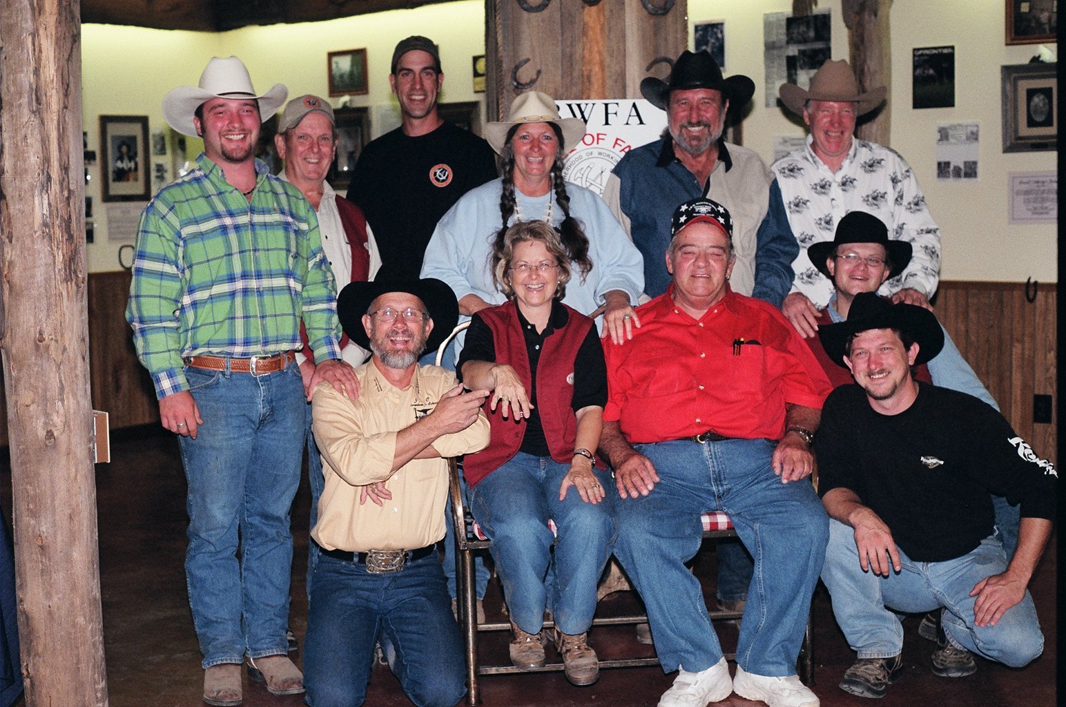 Hall of Fame members with new member John Marino of Texas, 2004 Convention. Billy and Kathy Fortner with everyone smiling on..jpg