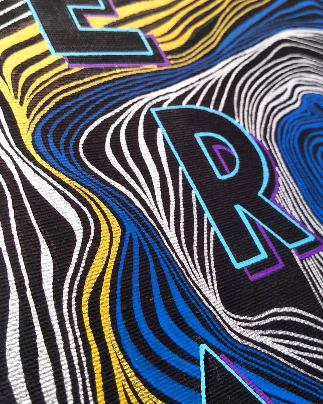 R for Ryan✨ the best guy to have come into my life and I'm so grateful and happy to call mine💜 Detail from a painting by me #superbabe_era #superbabecanvas I love you @boyo_art 
.
.
.
.
.
#friendsgofarthertogether #aesthetic #handlettering #fineart 