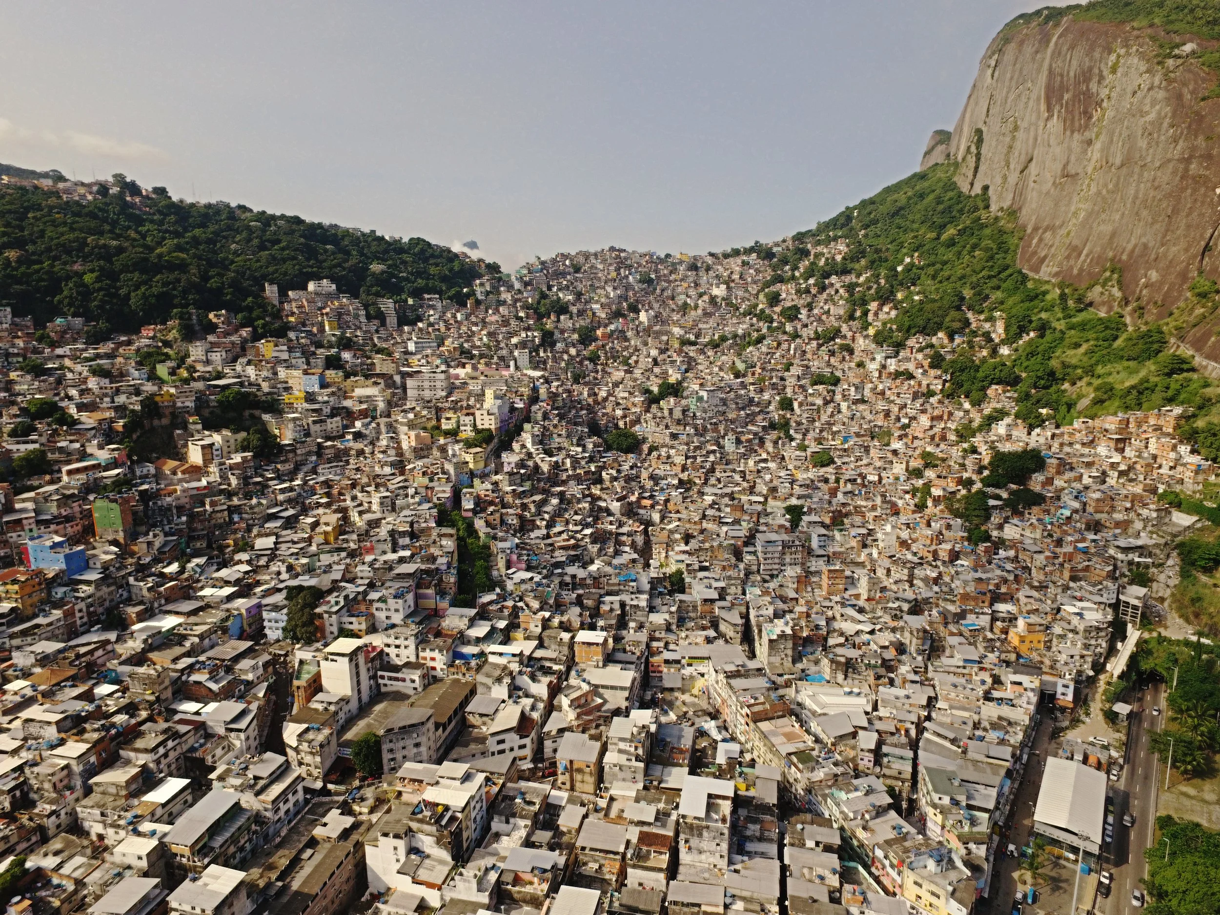 SHOOT TO KILL NYC x DA DRONE BOYZ AERIEAL PHOTOGRPAHY - Rio_Rocinho_Favela.jpg
