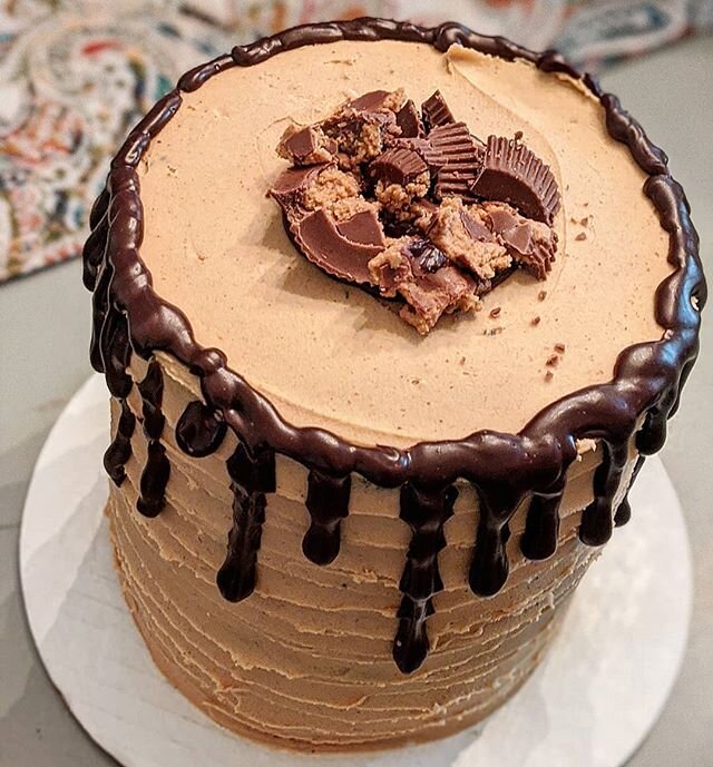 Chocolate cake stuffed peanut butter cup and chocolate ganache.  Enough said!
.
.
.
.
.
.
.
.
.
.
.
.
.
.
.
.
.
.
.#peanutbutter #chocolatecake #ganache #reesespeanutbuttercups #getsyked #womanowned