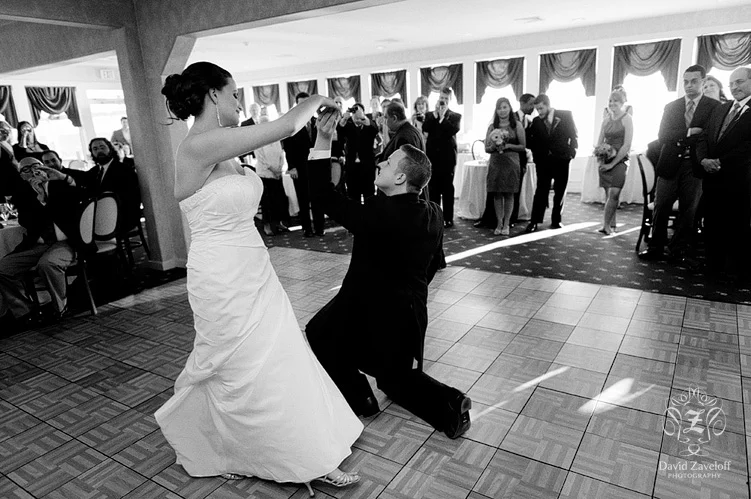 martells waters edge wedding photos