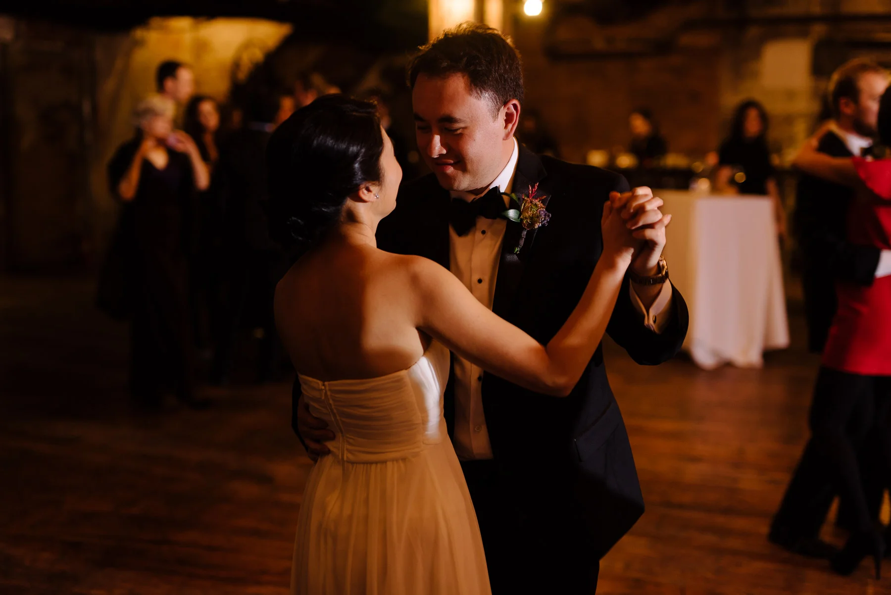 greenpoint-loft-brooklyn-wedding-photos-43.jpg