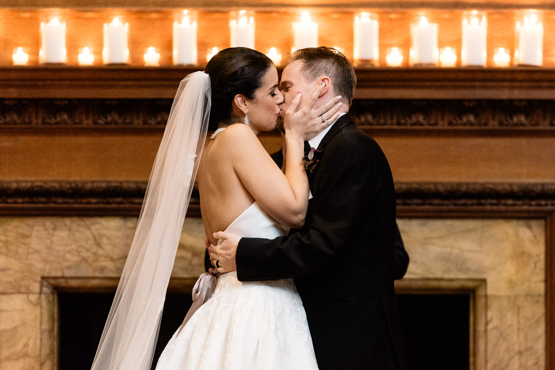 college-physicians-wedding-19.jpg